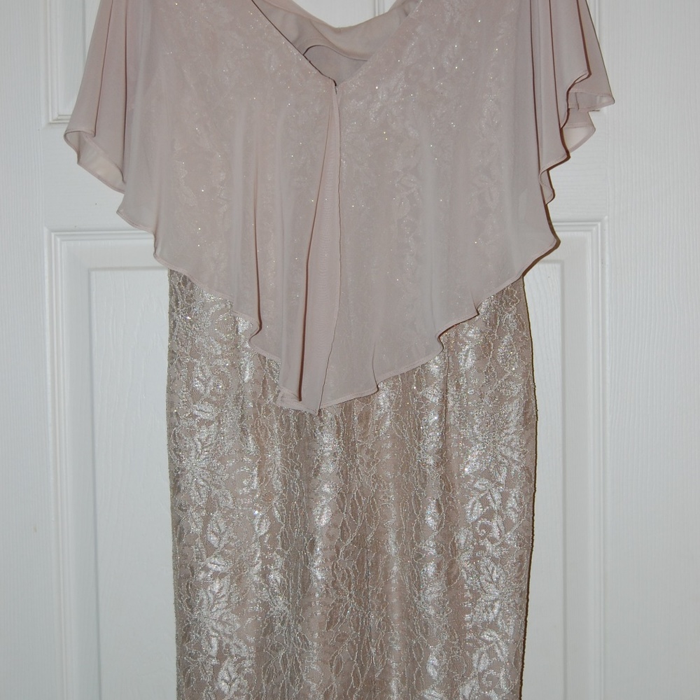 jESSICA HOWARD PETITE SPECIAL OCCASION NUDE DRESS - Picture 2 of 3